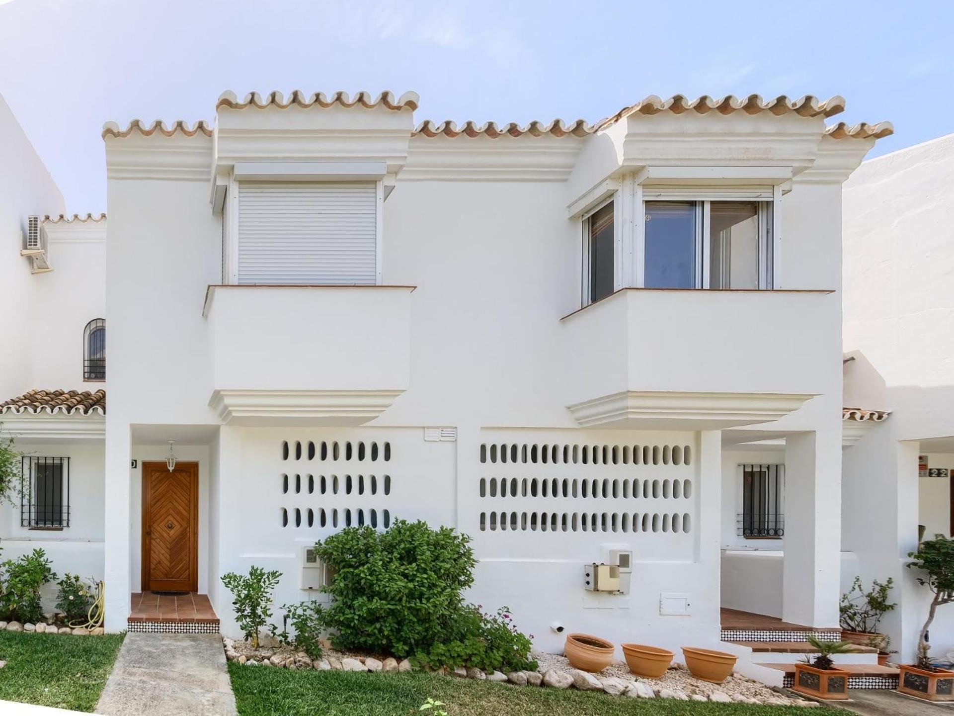 Vakantiehuis Spanish Charm House On The Miraflores Golf Course