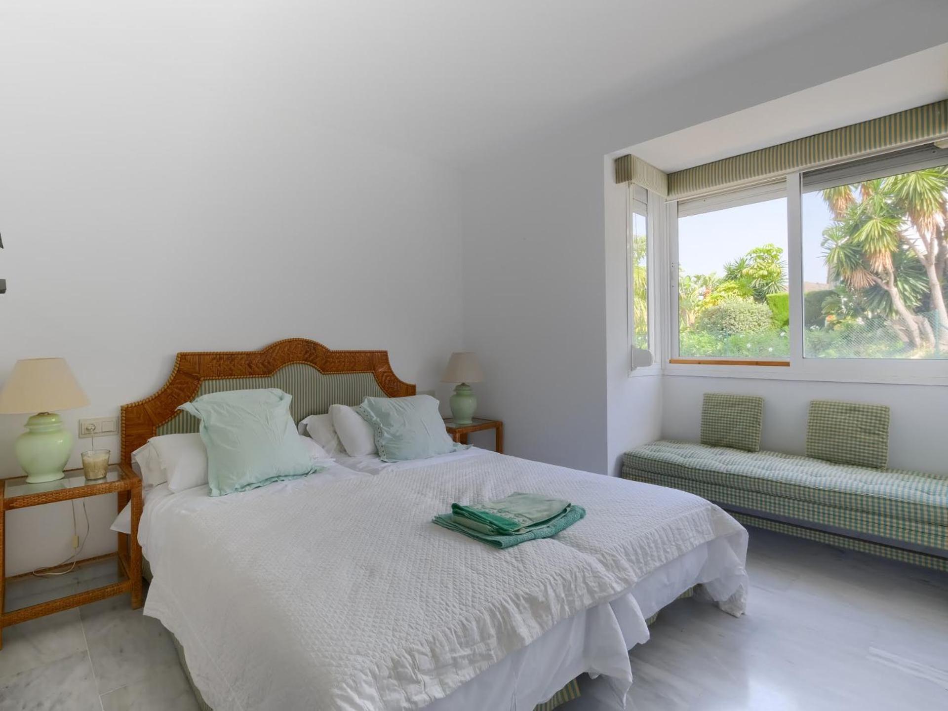 Casa vacanze Spanish Charm House On The Miraflores Golf Course *